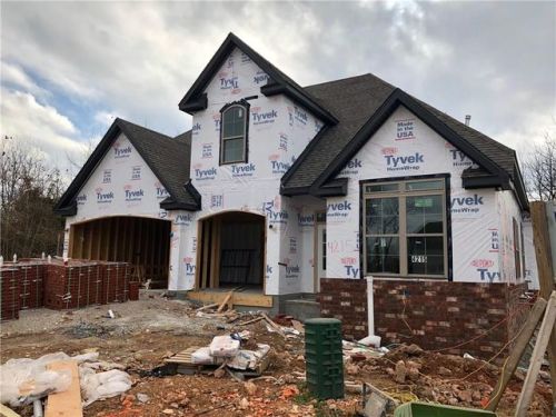 4215 American Dr, Fayetteville, AR 72704-6070
