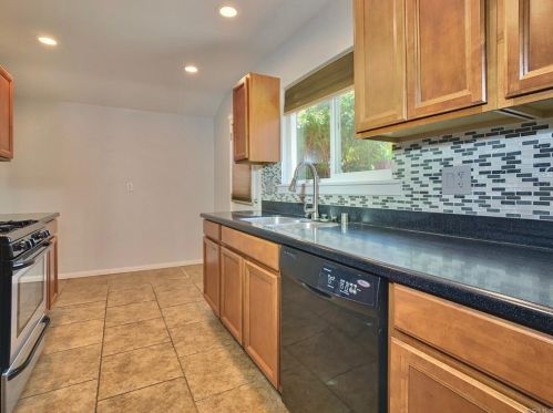 7240 Baldrich St, La Mesa, CA 91942-1421