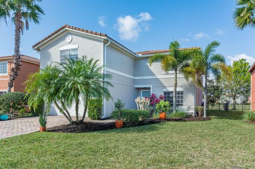 5547 43rd Ct, Vero Beach, FL 32967-2465