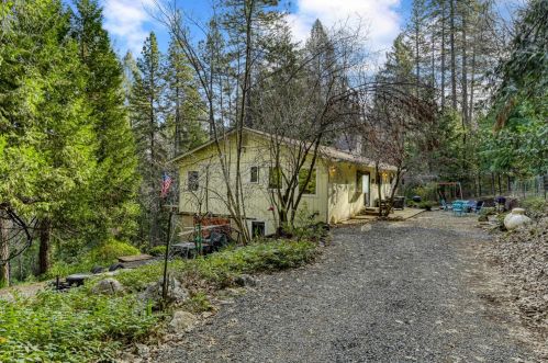 20134 Hosmer Mine Ct, Michigan Bluff CA  95631-9777 exterior