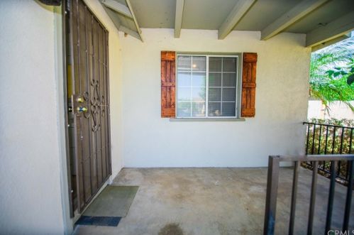 9659 Primrose Dr, Riverside CA 92503-4277 exterior