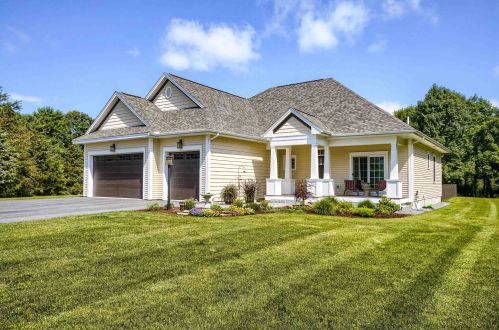 11 Lovering Rd, North Hampton, NH 03862-2007