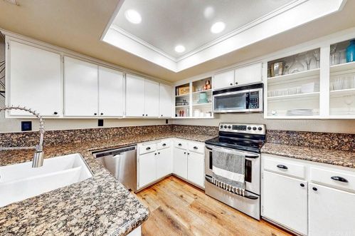 83 Wild Horse Loop, Trabuco Canyon, CA 92688-1802