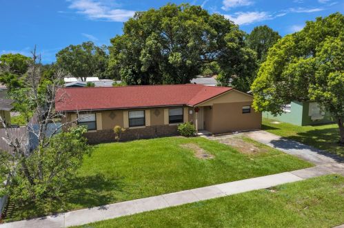 4036 Kingsport Dr, Orlando, FL 32839-3245