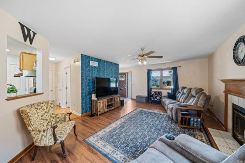 3115 Wild Cherry Rdg, Mishawaka, IN 46544-6903