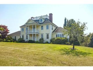 117 Tidewater Farm Rd, Stratham, NH 03885-2147