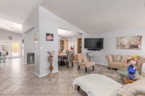 4019 Charlotte Dr, Glendale AZ  85310-3212 exterior