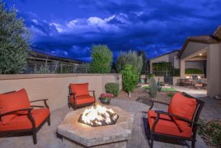 12466 Bent Tree Dr, Peoria, AZ 85383-2569