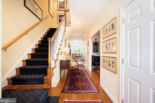 2005 Grant Ave, Wilmington, DE 19806-2225