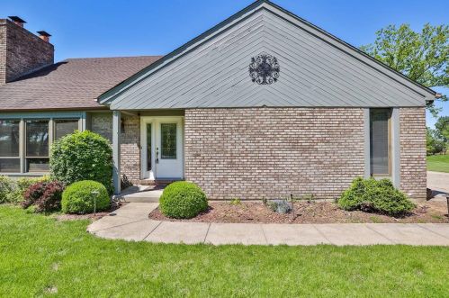 3024 Triplecrown Dr, North Bend OH  45052-9607 exterior