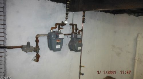 733 Summer Ave, Newark NJ  07104-2616 exterior