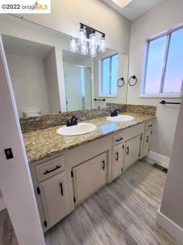 1728 Vine St, Lodi CA  95240-4853 exterior