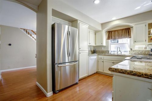 2421 Waltzer Rd, Santa Rosa CA  95403-1868 exterior
