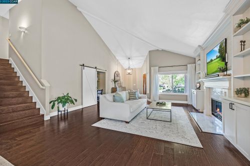687 Bourne Ct, Danville, CA 94506-1294