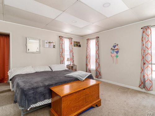 1031 Lake Ave, Pueblo CO 81004-2846 exterior