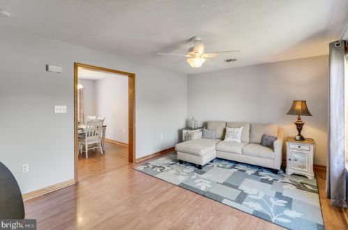 23415 Meadows Ln, Slaughter Beach DE  19963-4778 exterior