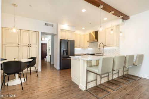 10301 Celtic Dr, Scottsdale AZ  85260-7285 exterior