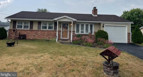 3427 Westview Cir, Upton, PA 17225-9367