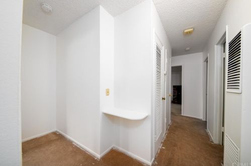 7771 Wells Ave, Riverside CA  92503-2568 exterior