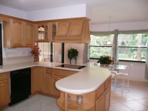 2520 Greenbriar Dr, Delray Beach, FL 33445-7169