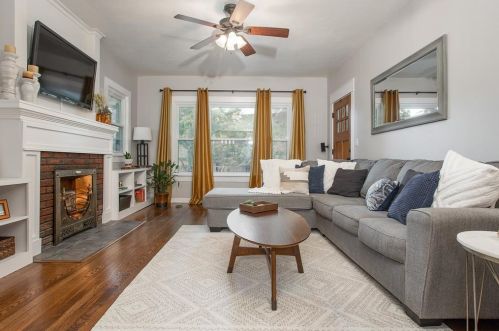 2108 Ashland Ave, Fort Worth TX  76107-4202 exterior