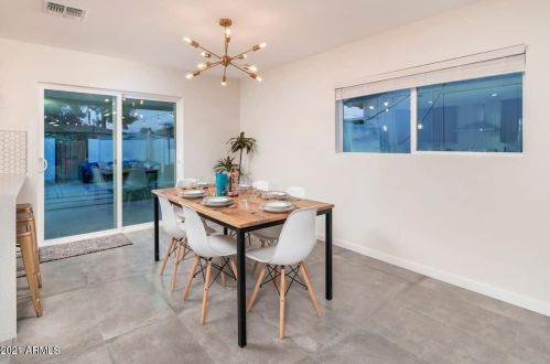 8228 Turney Ave, Scottsdale AZ  85251-2727 exterior