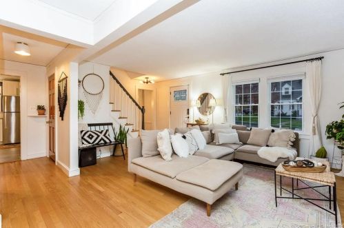 43 Harvard Rd, Manchester, CT 06042-3217