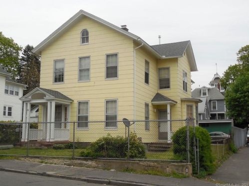 26 Waterville St, Waterbury CT  06710-1853 exterior