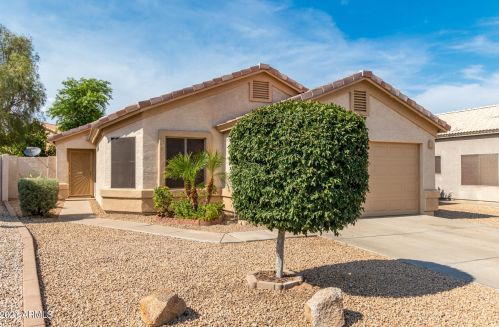 16290 Tasha Dr, Sun City AZ 85388-1313 exterior