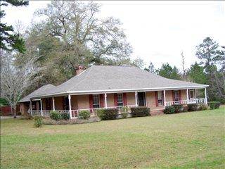 4650 Sheffield Dr, Marianna, FL 32446-1861