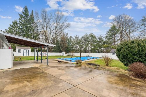 175 Helen Rd, Pataskala OH  43062-9313 exterior