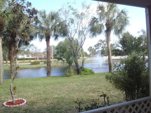 1222 Sussex St, Boynton Beach FL  33436-8605 exterior