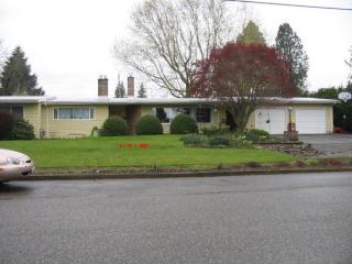 925 Front St, Lynden, WA 98264-1823