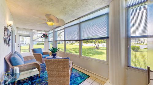 402 Grv Isle Cir, Vero Beach FL 32962-8507 exterior