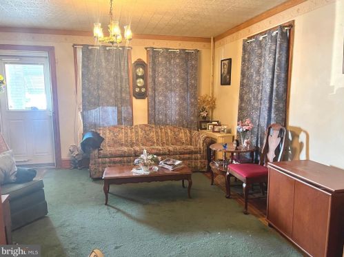 1022 Lafayette St, Norristown, PA 19401-4420