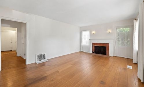 2544 Eaton Ave, Redwood City, CA 94062-2721