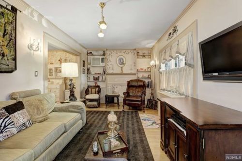 138 Forest Ave, Verona NJ  07044-1015 exterior