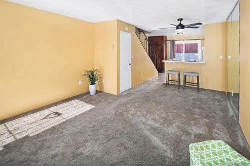 6492 Bell Blf Ave, San Diego CA 92119-1046 exterior