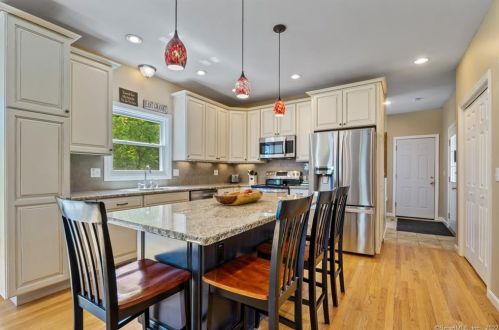 45 Ridge Blvd, East Granby, CT 06026-9302