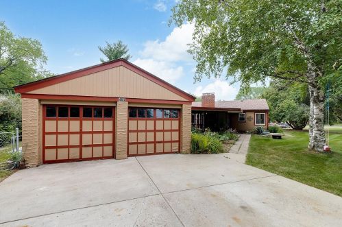 405 21st Ave, South Saint Paul MN  55075-1705 exterior