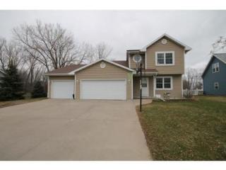 2242 Willow Way, Oshkosh, WI 54904-7771