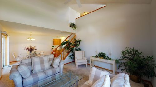 8835 Branson Dr, South Saint Paul, MN 55076-3523