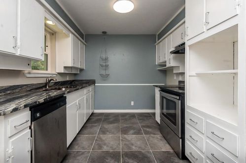 2105 Shelman Trl, Fort Worth, TX 76112-5234