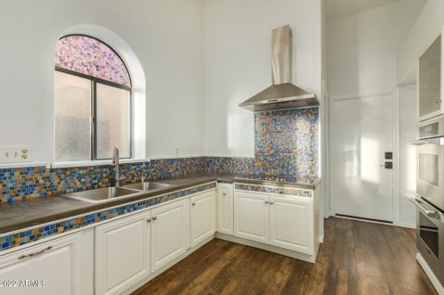 652 Sandstone St, Gilbert AZ 85295-7151 exterior