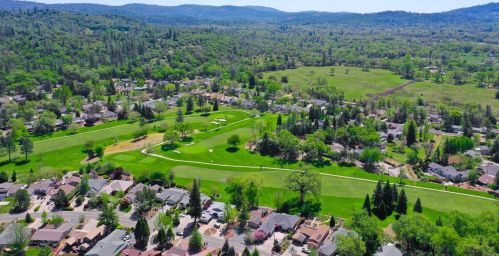 18128 Lake Forest Dr, Lake Wildwood, CA 95946-9456