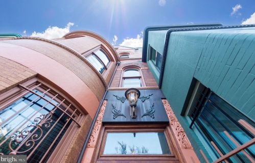 1336 Fairmont St, Washington, DC 20009-6939