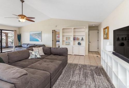 9416 Vista Aleta, Valley Center CA  92082-5533 exterior