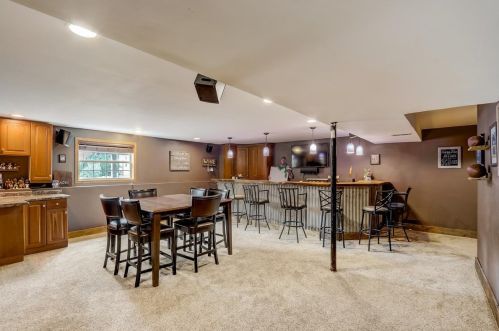 1308 Carla Ln, West Bend WI  53095-5429 exterior