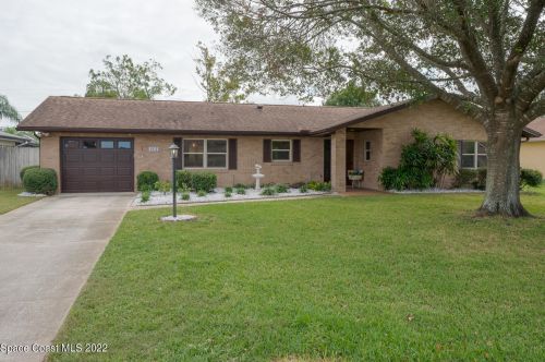 1931 Viking Ave, Deltona, FL 32725-3543