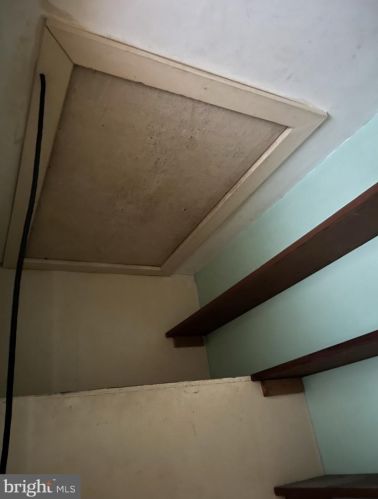 103 Meadowood Dr, Lansdale PA 19446-1610 exterior